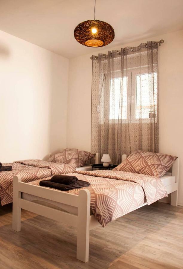 Apartments Ada Мостар Экстерьер фото